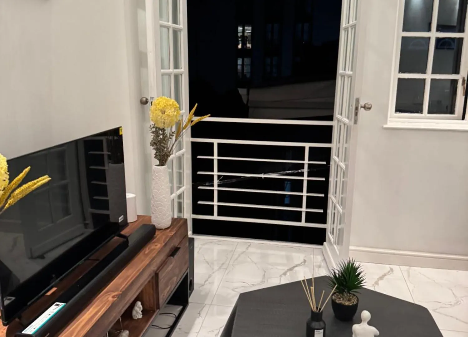 Luxurious Apartment Cape Town South Africa